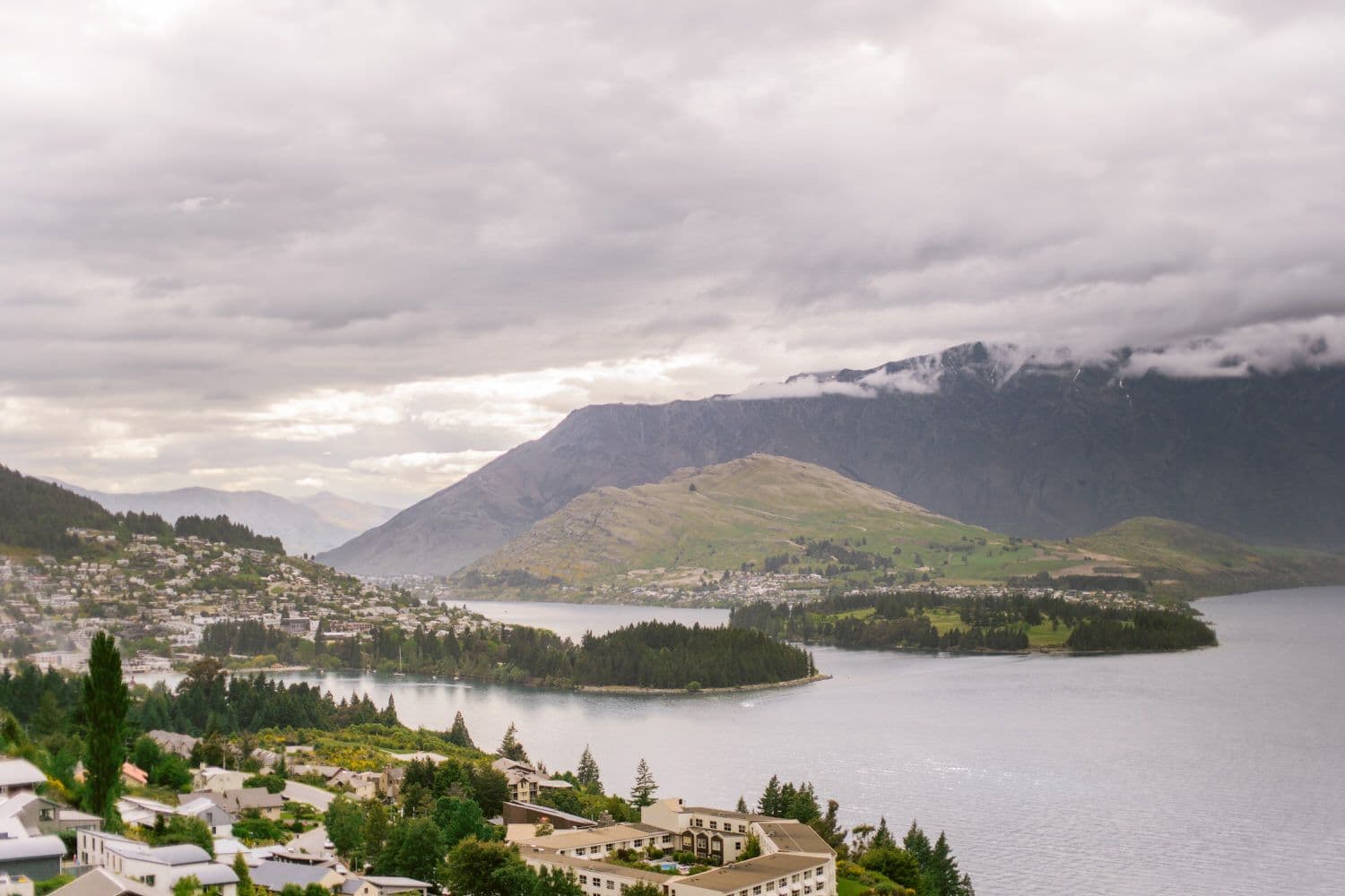 Selwyn & Ivory Wedding New Zealand - Venema Pictures Projects