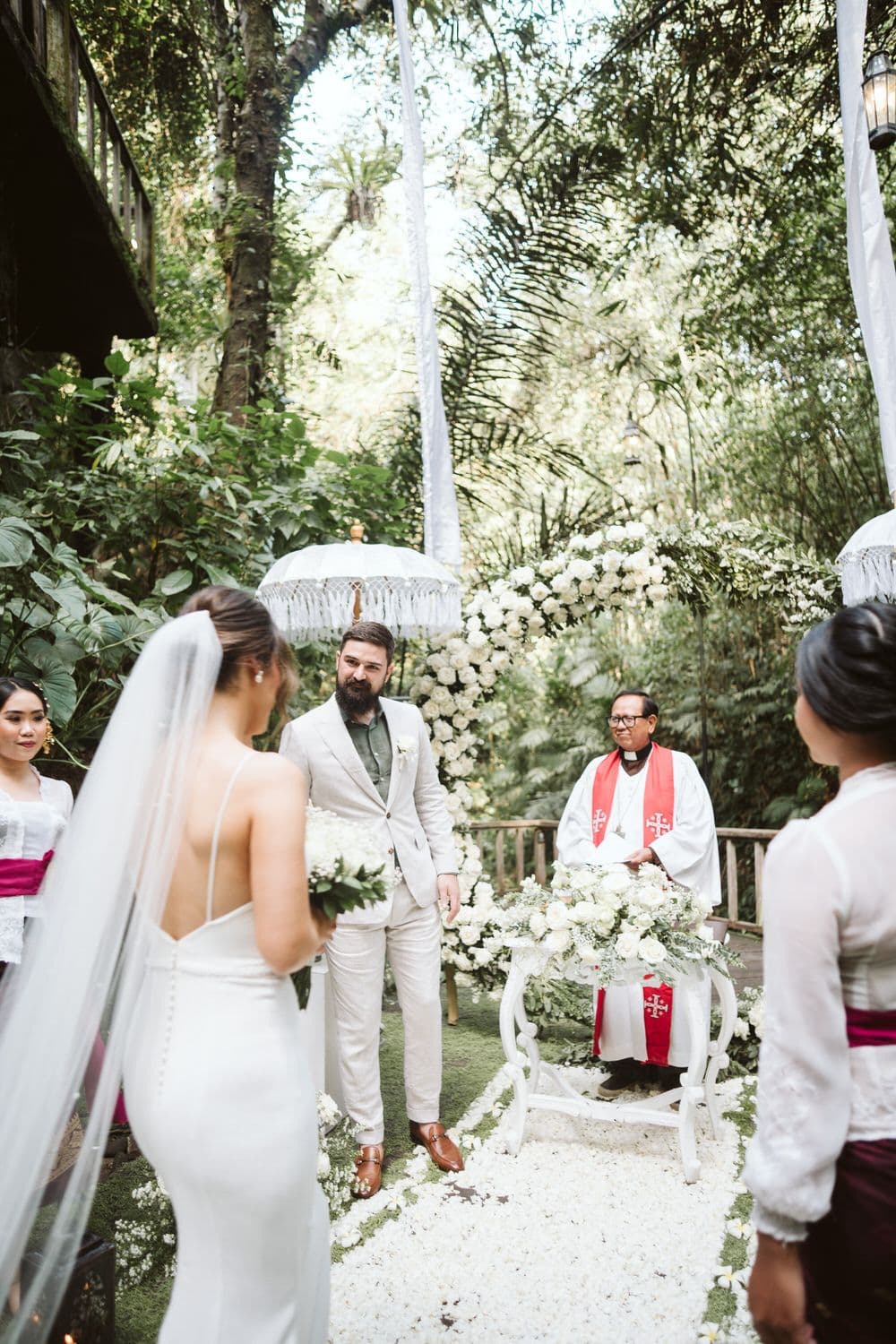 Tom & Jenny Ubud Elopement - Venema Pictures Projects