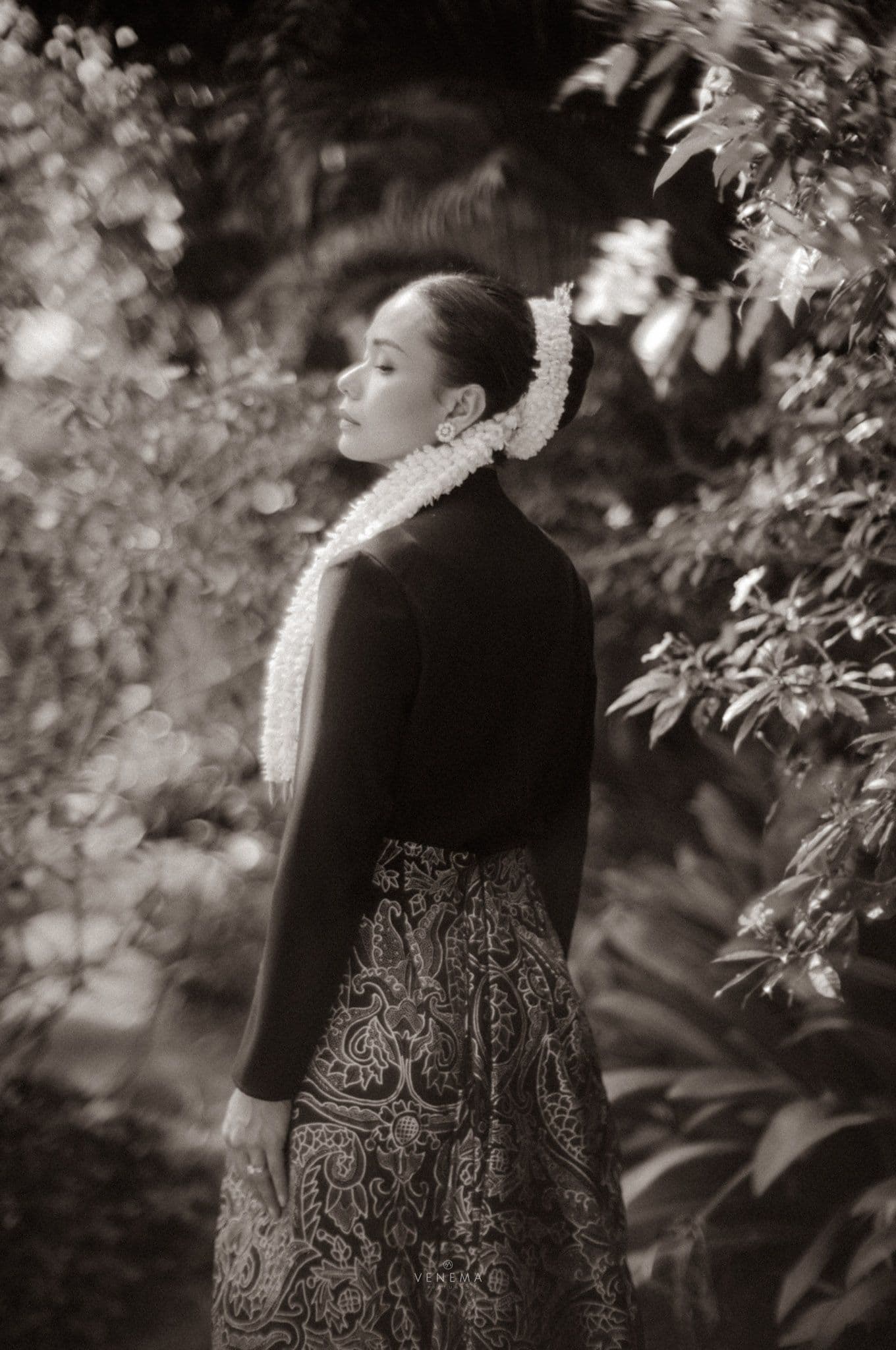 adinia wirasti bali couple session 28 265bb959bb | Venema Pictures - Jakarta Bali Wedding Photography Videography