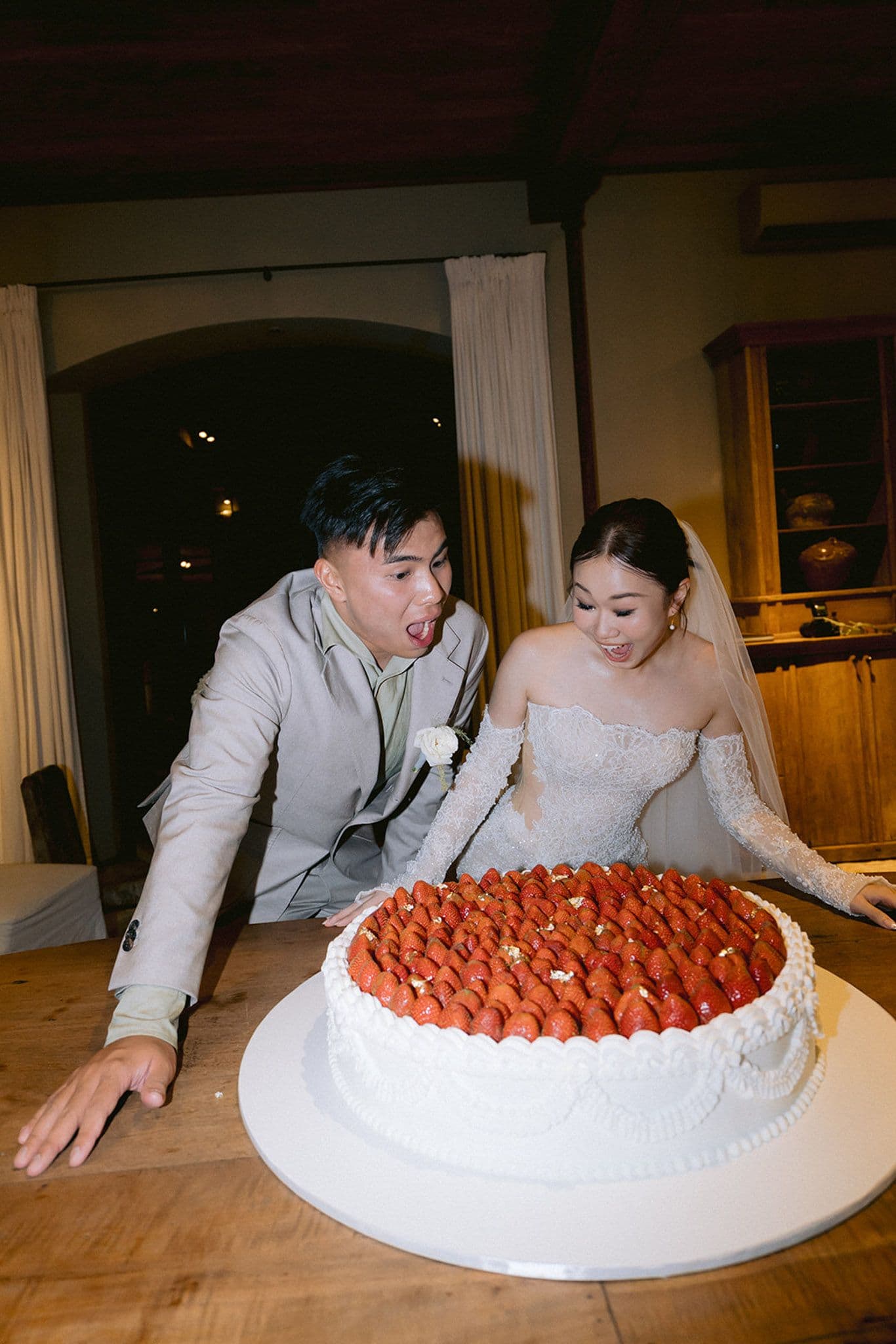 tan yuki kemilau bali wedding 47 64a89fb5e2 | Venema Pictures - Jakarta Bali Wedding Photography Videography