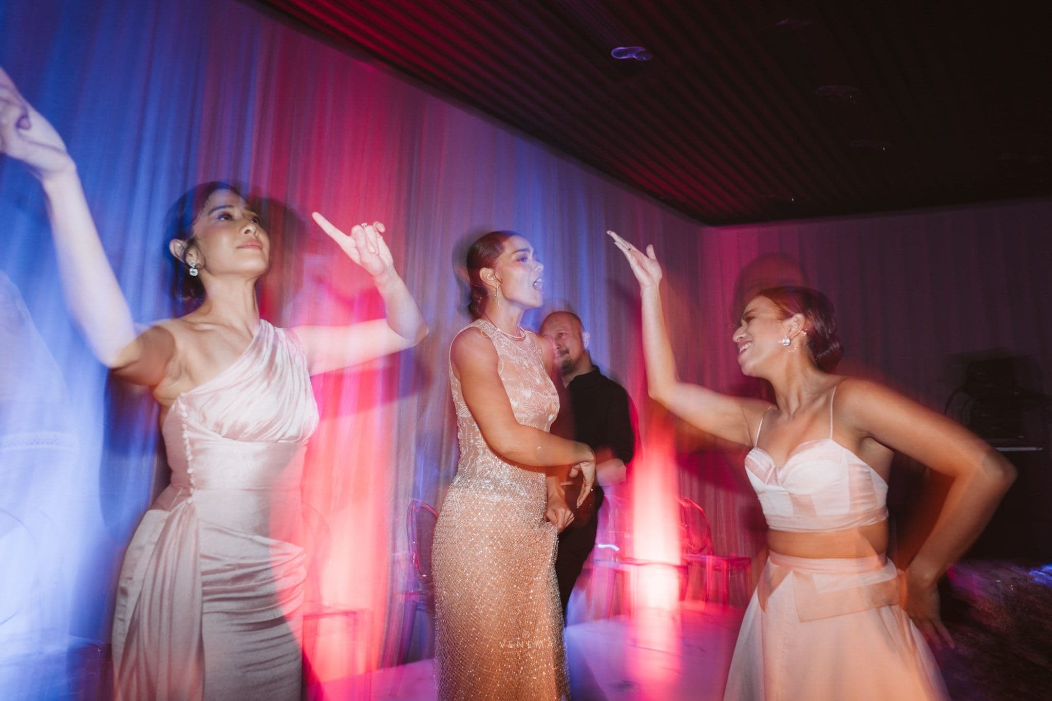 adiniawirasti bali wedding 57 d634955acb | Venema Pictures - Jakarta Bali Wedding Photography Videography