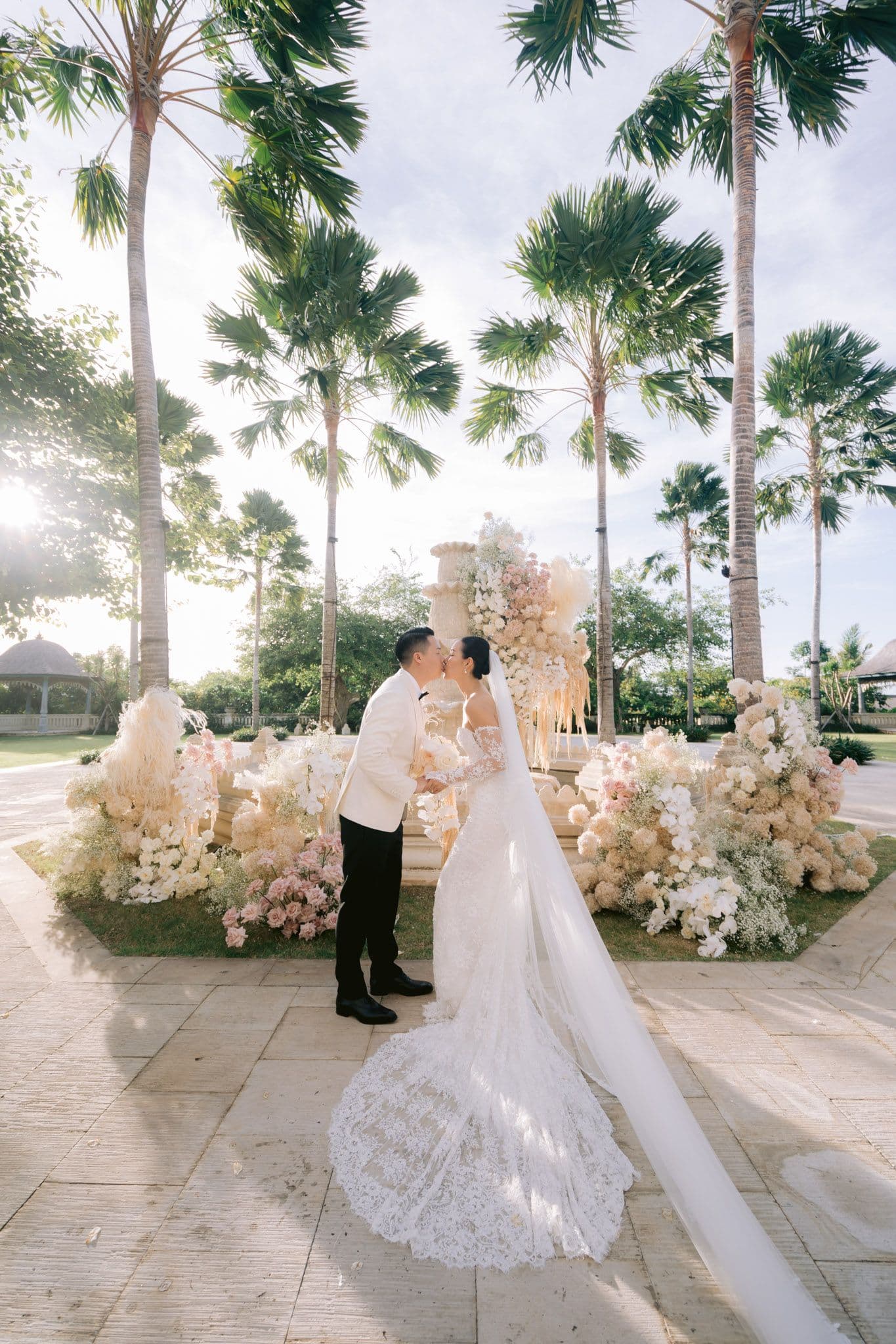 fritzsara jumeirah bali wedding 36 fbbfe6cb05 | Venema Pictures - Jakarta Bali Wedding Photography Videography