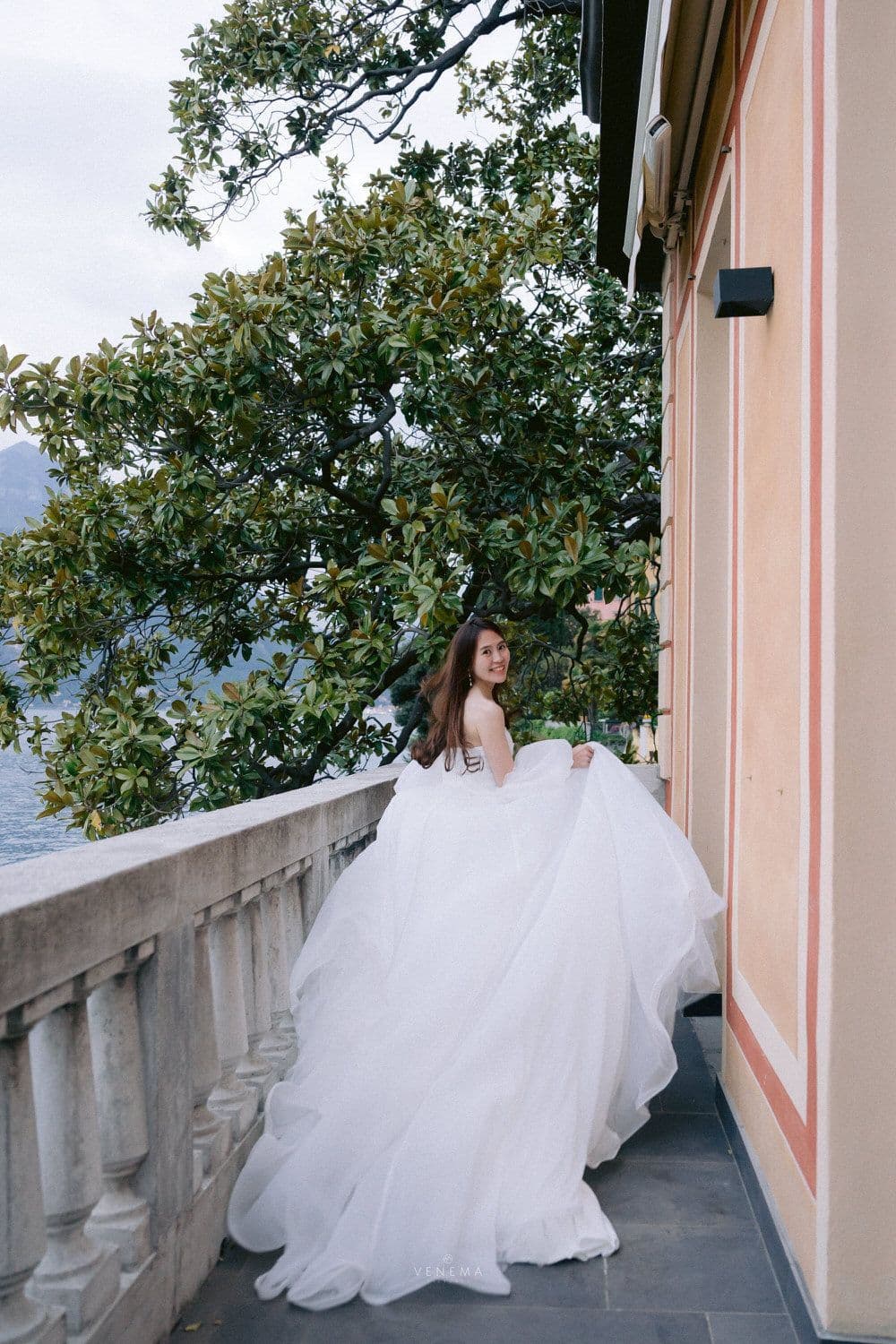 henry katrina italy couple session 92 6cb3edd5a1 | Venema Pictures - Jakarta Bali Wedding Photography Videography