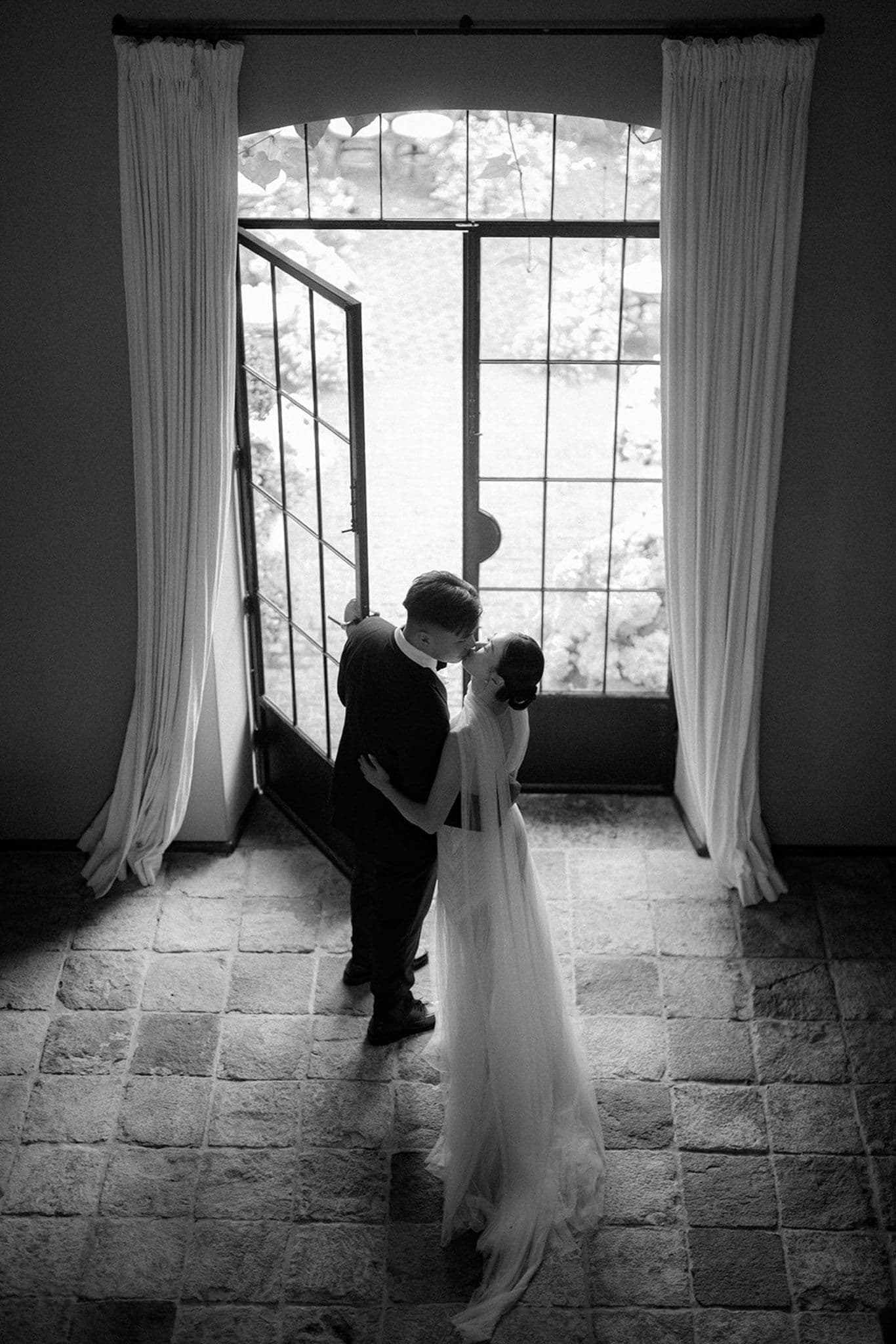 tan yuki kemilau bali wedding 19 7b2503f3ac | Venema Pictures - Jakarta Bali Wedding Photography Videography