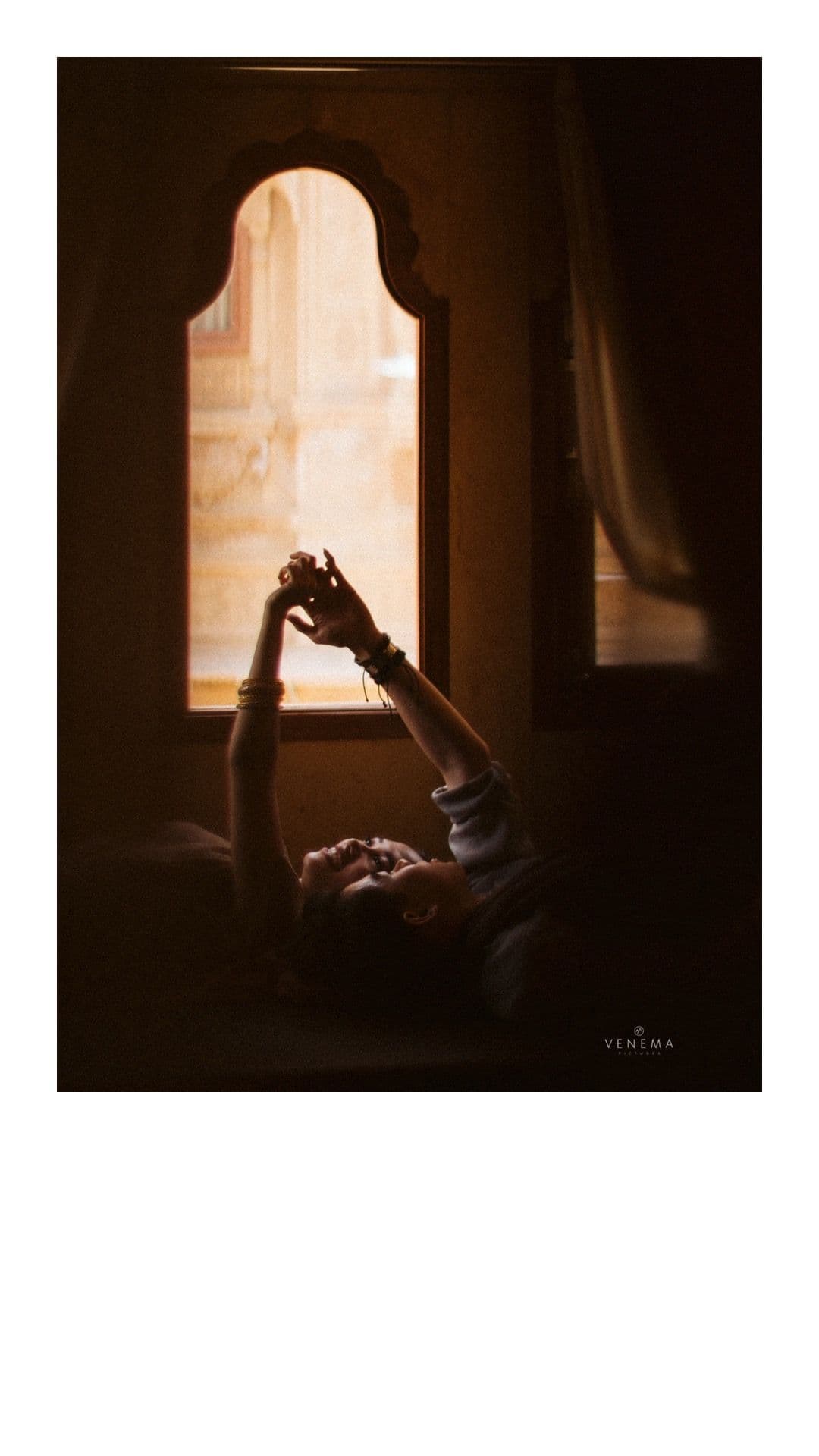 willy dewi outdoor couple photography ideas 6 b4daacd784 | Venema Pictures - Jakarta Bali Wedding Photography Videography